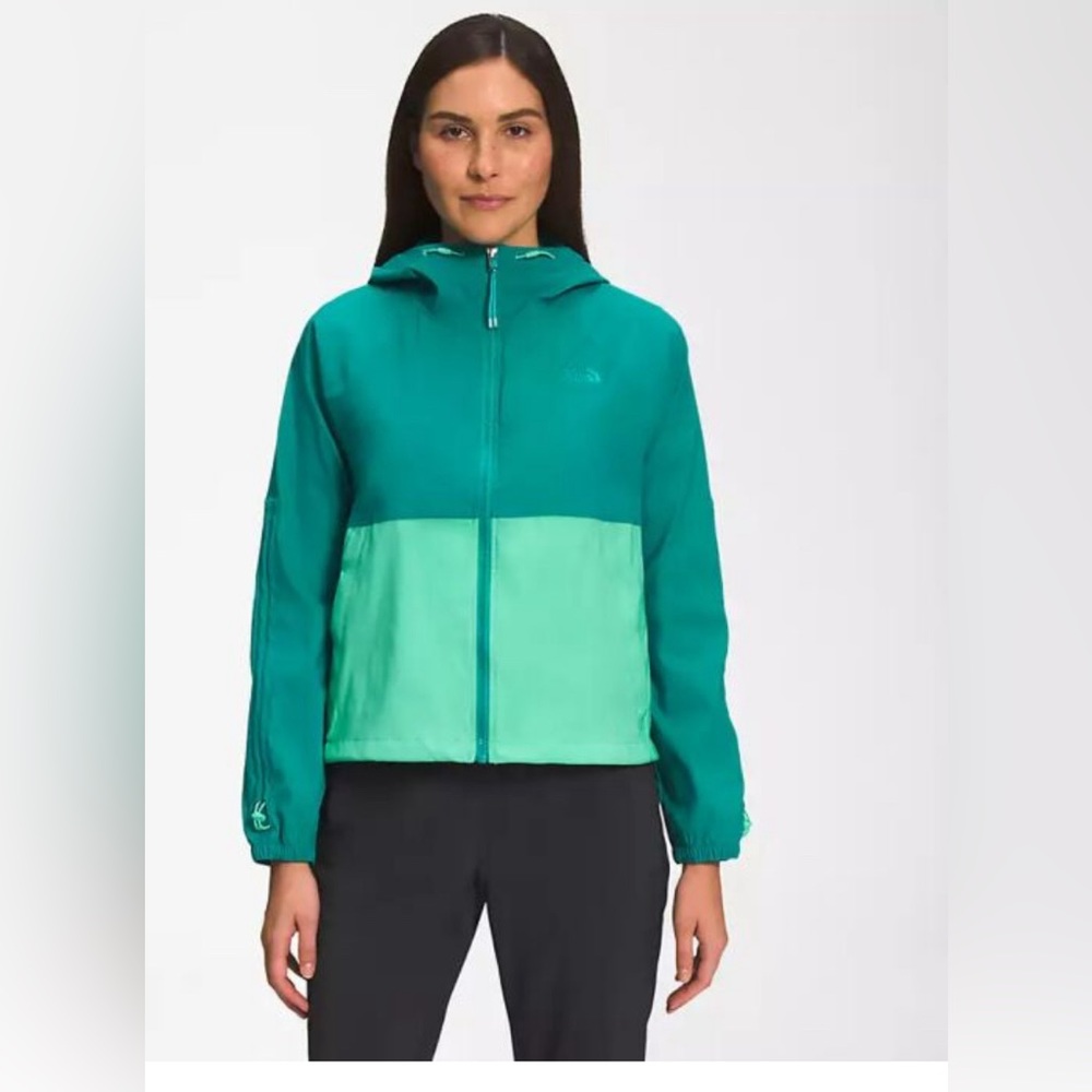 NWT NorthFace Class V hooded jacket!